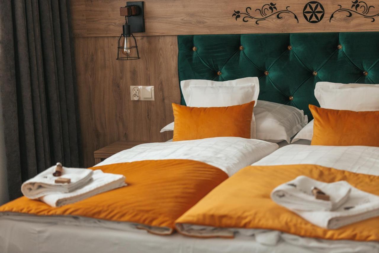 Apartamenty Grand Tatry - Sauna I Jacuzzi Wliczone W Cene Pobytu - 10 Minut Pieszo Od Term Bania 비아우카 타트르잔스카 외부 사진