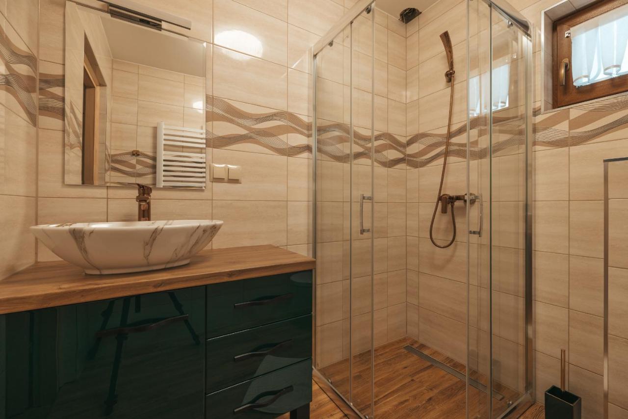 Apartamenty Grand Tatry - Sauna I Jacuzzi Wliczone W Cene Pobytu - 10 Minut Pieszo Od Term Bania 비아우카 타트르잔스카 외부 사진
